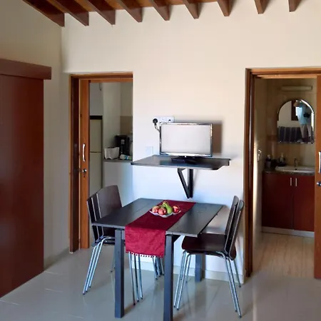 Holiday home Papas Villa Stone House *